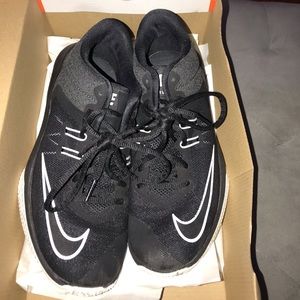 Nike Air Versatile II